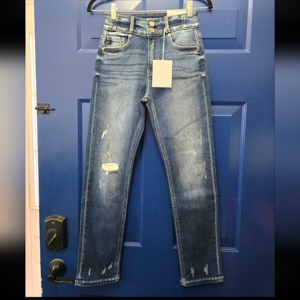 NWT Kancan High Rise Straight Jeans Sz 1/24